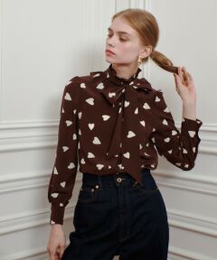 allureville / アルアバイル シャツ・ブラウス | WEB限定【LOULOU WILLOUGHBY】デシンハートプリントボウタイブラウス