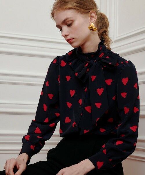 allureville / アルアバイル シャツ・ブラウス | WEB限定【LOULOU WILLOUGHBY】デシンハートプリントボウタイブラウス | 詳細9