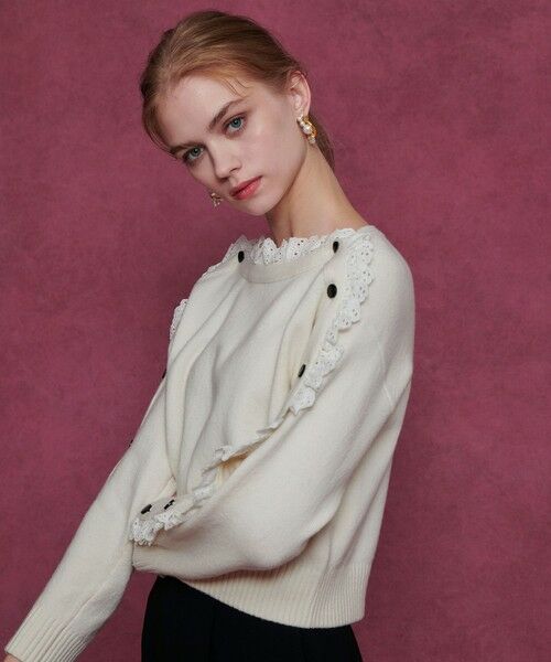 allureville / アルアバイル ニット・セーター | 【LOULOU WILLOUGHBY】ショルダーレース釦プルオーバー | 詳細1