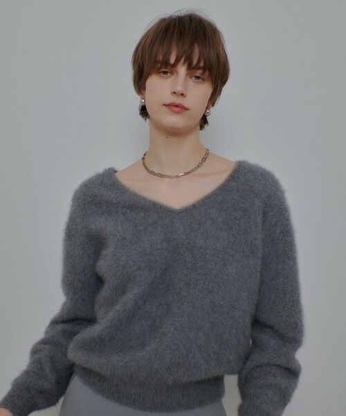 allureville / アルアバイル ニット・セーター | カシミヤブレンドファー加工Ｖプルオーバー | 詳細16