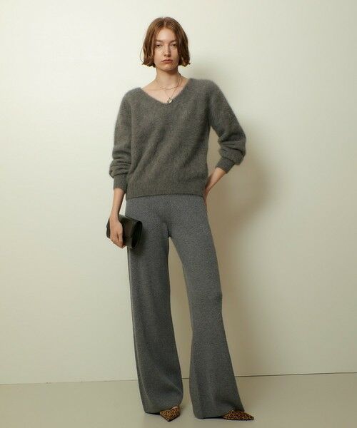 allureville / アルアバイル ニット・セーター | カシミヤブレンドファー加工Ｖプルオーバー | 詳細22