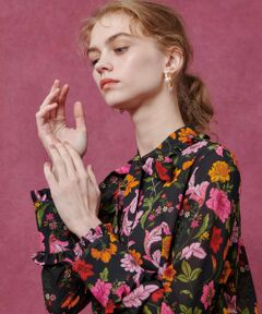 allureville / アルアバイル シャツ・ブラウス | 【LOULOU WILLOUGHBY】シンメトリーフラワーリボンブラウス