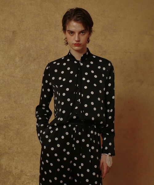 allureville / アルアバイル シャツ・ブラウス | コインドットナロータイブラウス | 詳細16