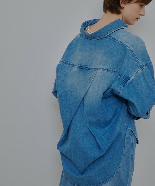 allureville / アルアバイル シャツ・ブラウス | バックレイヤードデニムシャツ | 詳細3