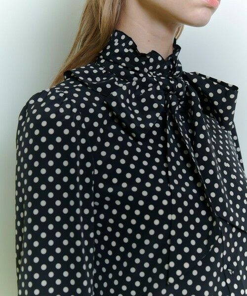 allureville / アルアバイル その他トップス | ◇【LOULOU WILLOUGHBY】デシンドットフリルボウタイブラウス | 詳細14