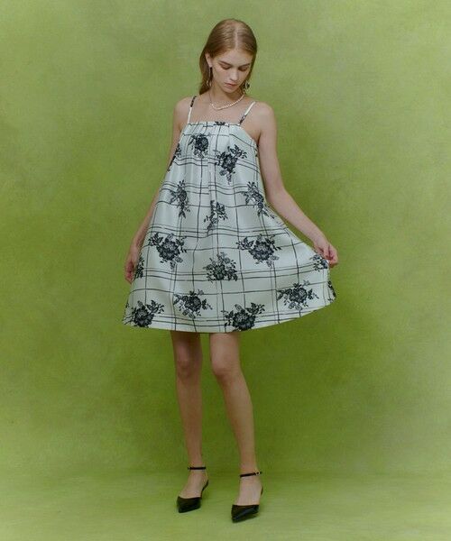 allureville / アルアバイル ミニ丈・ひざ丈ワンピース | 【LOULOU WILLOUGHBY】SILK COフラワーチェックワンピース | 詳細1