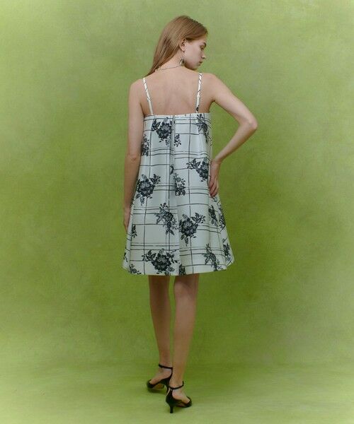 allureville / アルアバイル ミニ丈・ひざ丈ワンピース | 【LOULOU WILLOUGHBY】SILK COフラワーチェックワンピース | 詳細3