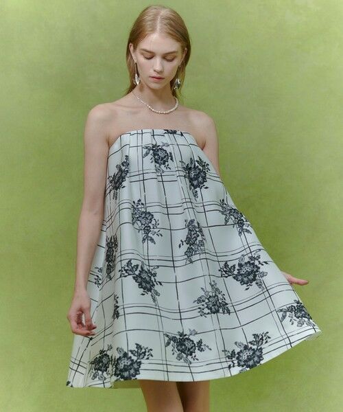 allureville / アルアバイル ミニ丈・ひざ丈ワンピース | 【LOULOU WILLOUGHBY】SILK COフラワーチェックワンピース | 詳細4