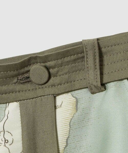 allureville / アルアバイル ミニ・ひざ丈スカート | マッププリントフレアラップスカート | 詳細4