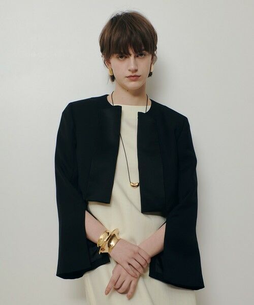 allureville / アルアバイル ノーカラージャケット | ノーカラーボレロジャケット（ブラック (95)）