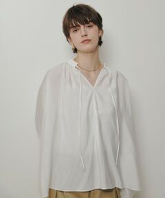 allureville / アルアバイル シャツ・ブラウス | ギャザーボリュームスタンドブラウス