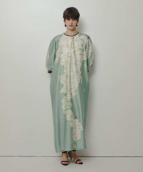 allureville / アルアバイル ロング・マキシ丈ワンピース | ＭＡＰプリントバックリボンワンピース | 詳細1