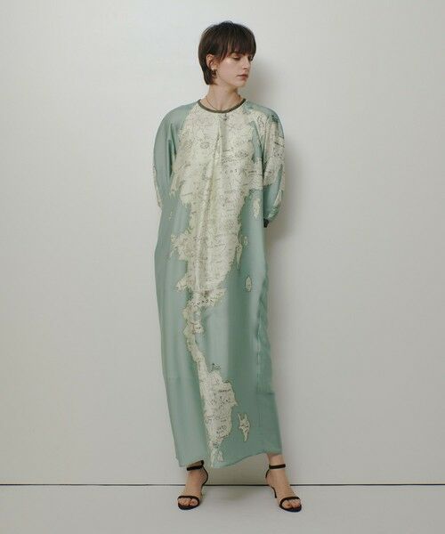 allureville / アルアバイル ロング・マキシ丈ワンピース | ＭＡＰプリントバックリボンワンピース | 詳細2