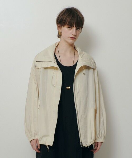 allureville / アルアバイル ブルゾン | メモリータフタスタンドカラーブルゾン | 詳細1