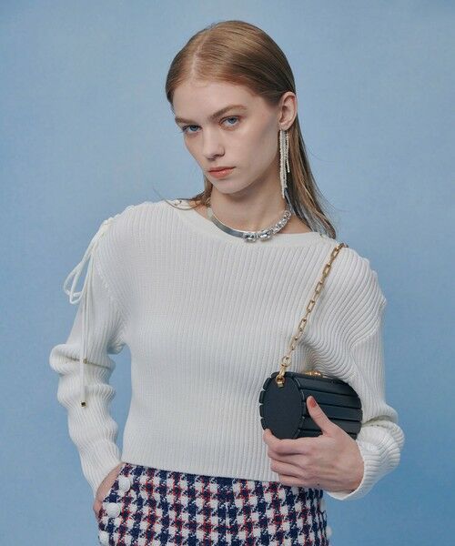 allureville / アルアバイル ニット・セーター | 【LOULOU WILLOUGHBY】レースアップショルダープルオーバー | 詳細1