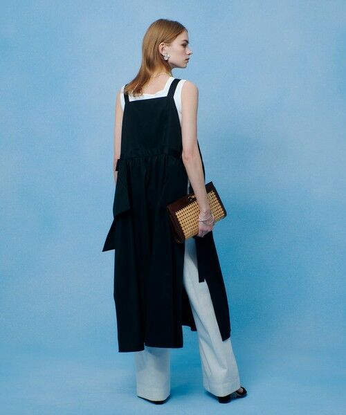 allureville / アルアバイル ロング・マキシ丈ワンピース | 【LOULOU WILLOUGHBY】コットンサテンエプロンワンピース | 詳細11