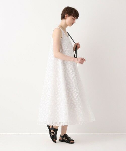 allureville / アルアバイル ミニ丈・ひざ丈ワンピース | カットジャカードＶネックワンピース | 詳細2