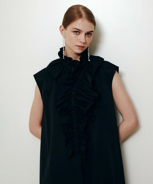 allureville / アルアバイル ロング・マキシ丈ワンピース | 【LOULOU WILLOUGHBY】ビッグフリルドワンピース（ブラック (95)）