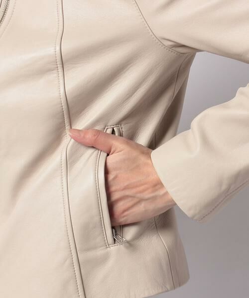 ＊＊allureville / アルアバイル ノーカラージャケット | レザークルーネックブルゾン | 詳細5