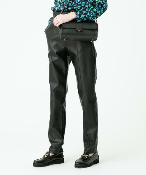 ＊＊allureville / アルアバイル パンツ | フェイクレザーテーパードパンツ（ブラック）