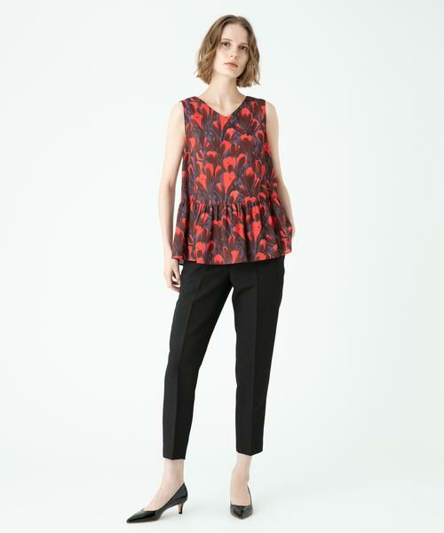 【新品　未使用】allureville ペプラムプルオーバー allureville - 【新品 未使用】allureville ペプラムプル