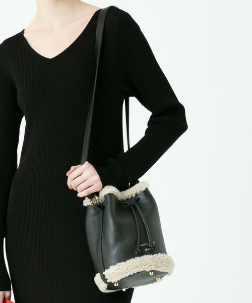 セール】 ムートン巾着ショルダー （ショルダーバッグ