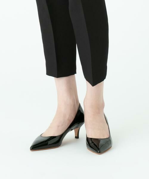 ＊＊allureville / アルアバイル パンプス | エナメルポインテッドパンプス（ブラック）