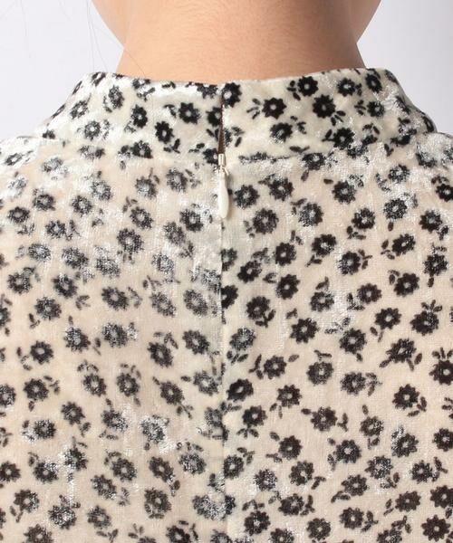 ＊＊allureville / アルアバイル シャツ・ブラウス | ベロア小花プリントブラウス | 詳細5
