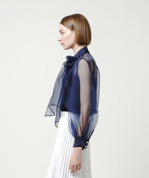 【新品タグ付き✨】シルクオーガンザBIGリボンブラウス　ルルウィルビー セール】 シルクオーガンザBIGリボンブラウス （シャツ