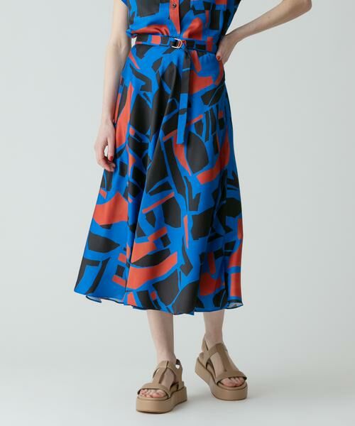 ＊＊allureville / アルアバイル スカート | ブロックキカプリントフレアスカート（ブルー）