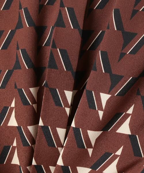 極美品 allureville アンティークデシンキカプリントブラウス allureville（アルアバイル）の「アンティークデシンキカ