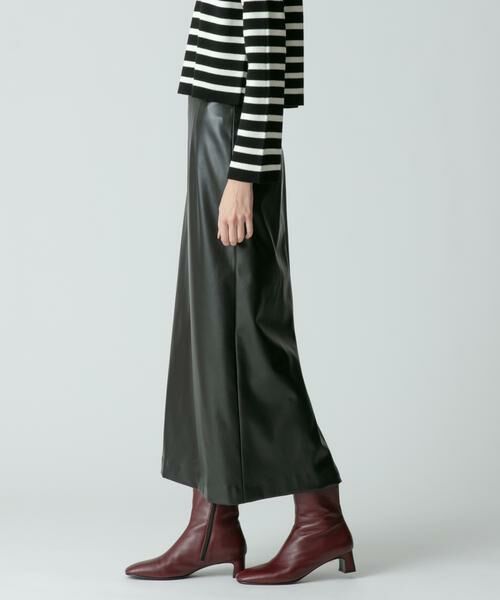 ＊＊allureville / アルアバイル スカート | フェイクレザーバックスリットスカート | 詳細4