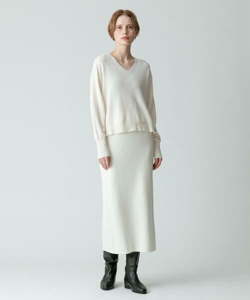 ＊＊allureville / アルアバイル スカート | ウールスムースタイトスカート（オフホワイト）