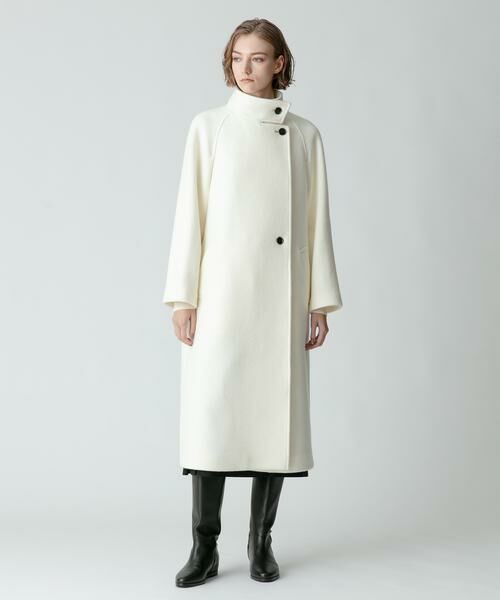 ＊＊allureville / アルアバイル その他アウター | ビーバースタンドカラーコート（ホワイト）