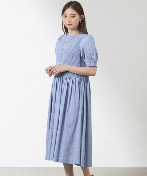 アマカ 今期ワンピース(38)AMACA アマカ ワンピース 38 レディース 新品同様 アイボリー×マルチ