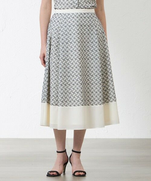 AMACA / アマカ ロング・マキシ丈スカート | 【WEB・一部店舗限定】【ATELIER COLLECTION】　　LIBERTY刺繍パレットデシンスカート | 詳細8