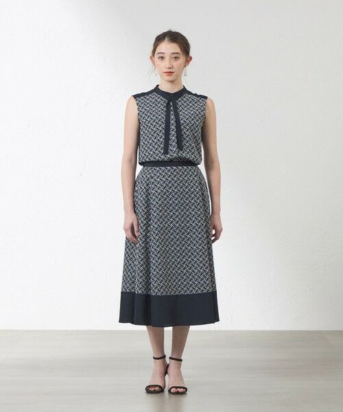 AMACA / アマカ ロング・マキシ丈スカート | 【WEB・一部店舗限定】【ATELIER COLLECTION】　　LIBERTY刺繍パレットデシンスカート | 詳細2