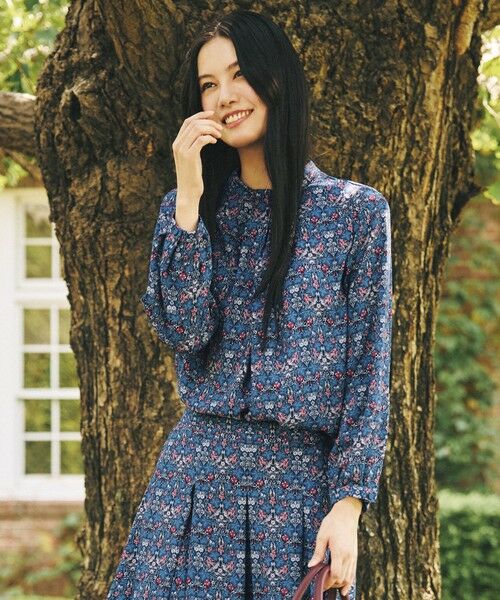 AMACA / アマカ シャツ・ブラウス | 【LIBERTY】Vine Thief バックサテンジョーゼットブラウス(グリーン1)