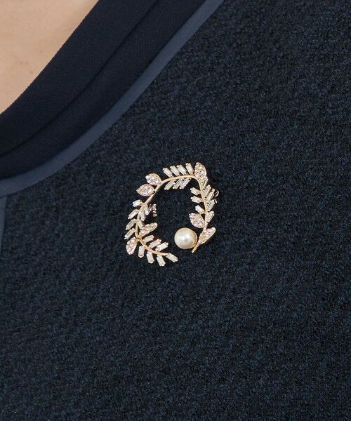 AMACA / アマカ ネックレス・ペンダント・チョーカー | ガラスリーフブローチ（ゴールド1）