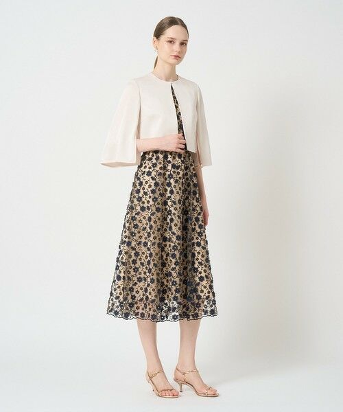 超美品⭐︎ANAYI ホワイト ボレロジャケット⭐︎38 超美品⭐︎ANAYI ホワイト ボレロジャケット⭐︎38 レーヨン
