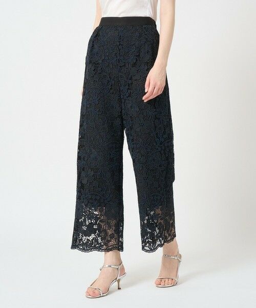 新品タグ付✨定価2.9万✨ANAYI ペイズリーケミカルレースタイト スカート ANAYI（アナイ）の「ペイズリーケミカルレースタイト スカート