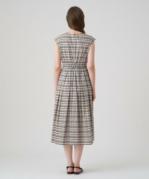 ANAYI / アナイ ロング・マキシ丈ワンピース | モダンチェックプリントカシュクールワンピース | 詳細3