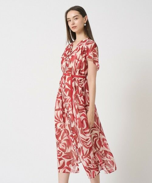 Megumi美品アナイ シルクペイントフラワーノースリーブロングワンピース ANAYI（アナイ）の「【WEB限定カラー】ペイントフラワープリント