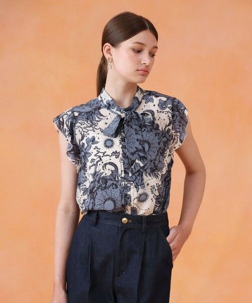ANAYI / アナイ シャツ・ブラウス | コンスティレーションプリントボウタイブラウス | 詳細1