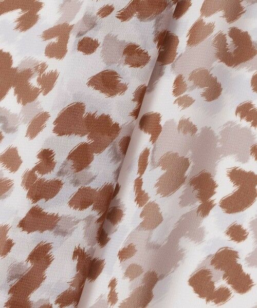 ANAYI レオパードプリントギャザーブラウス 38 ANAYI レオパードプリントギャザーブラウス 38