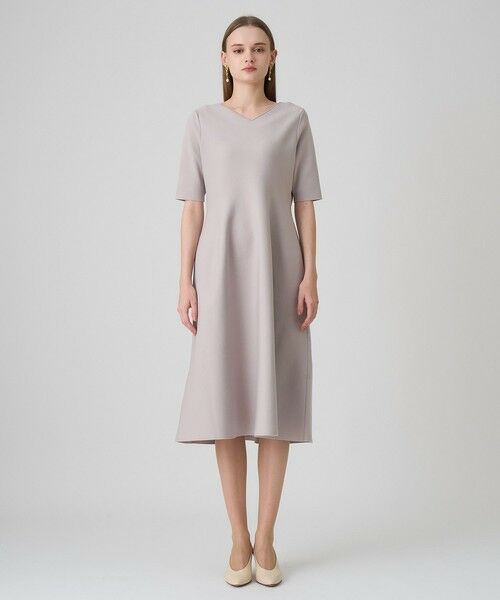 ANAYI / アナイ ミニ丈・ひざ丈ワンピース | バックVネックシルエットワンピース | 詳細1