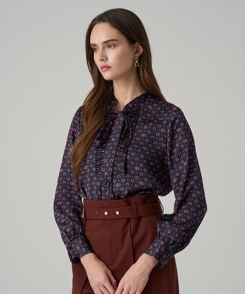 ANAYI / アナイ シャツ・ブラウス | ホースシュープリントプリーツタイブラウス | 詳細17