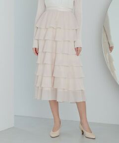 【Bianco Brillante】<br><br>ポリエステルのブライト糸を使用した、透け感のあるローン素材を使用しています。<br>ナチュラルなタッチの素材ですが、ポリエステルの為皺になり辛いのもポイントです。<br><br>7段のティアードが華やかなスカート。<br>ティアードは一番上のパーツのみにギャザーを若干入れてふんわりさせていますが、それ以外はラッフルのティアードにしており、大人っぽい印象。<br><br>スカートのシルエット自体を裾に向かって広げているので、歩いた時や座った時などにも映えるフェミニンなスカートです。<br><br><br>【付属】なし<br>【裏地】あり<br>【透け感】なし<br>【開き・留め仕様】後ろ中心ファスナー開き<br>【伸縮性】なし<br>【ケア方法】クリーニング<br>【着用感・生地の厚さ】ブライト糸の光沢が上品な薄手のローン素材<br><br><br><br>【Holiday Collection 2025 "Bianco Brillante"】<br><br>澄みきった光に包まれてー。<br>柔らかさの中に凛とした強さを宿し、<br>繊細な素材や構築的なフォルムが、<br>その存在をより美しく映し出す。<br><br>透明感のあるトーンに、<br>穏やかな華やぎと知的なモードを重ねて。<br>静寂のなかに確かな存在感を放つ、<br>ANAYIの新しいエレガンス。<br><br><br>model:174cm　着用サイズ:38<br><br><br>【ANAYIサイズ表】<br>34サイズ：5号 XSサイズ相当<br>36サイズ：7号 Sサイズ相当<br>38サイズ：9号 Mサイズ相当<br><br>・「商品のお気に入り登録」や「ブランドのお気に入り登録」で新商品や再入荷通知、セール通知などのお得な情報を受け取ることができます。<br>・照明の関係により、実際よりも色味が違って見える場合がございます。<br>またパソコン・スマートフォンなどの環境により、製品と画像のカラーが異なる場合もございます。予めご了承ください。<br>