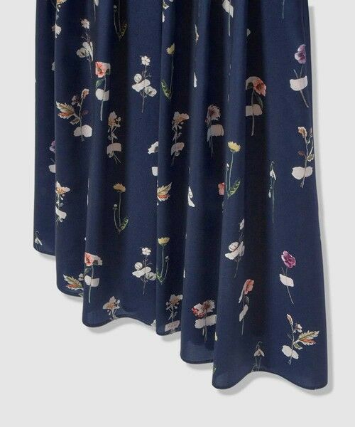 ANAYI / アナイ ロング・マキシ丈ワンピース | ボタニカルサテンプリントタック ワンピース | 詳細13