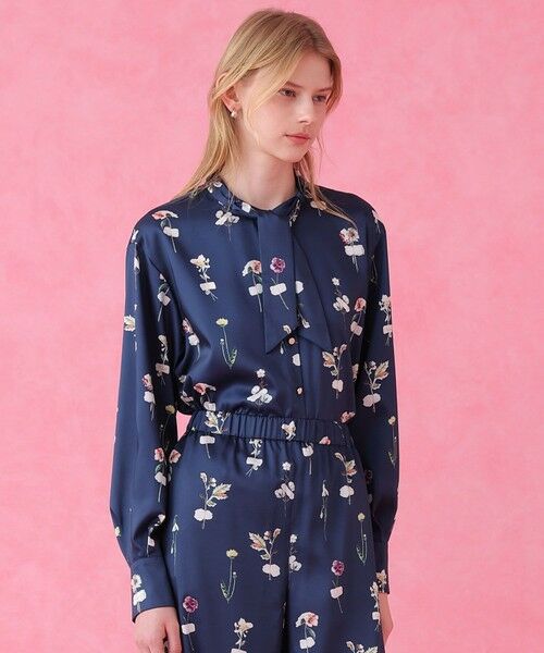 ANAYI / アナイ シャツ・ブラウス | ボタニカルサテンプリントスカーフタイ ブラウス | 詳細14